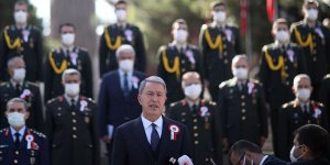 AKAR: "Bizi test etmeyin!"