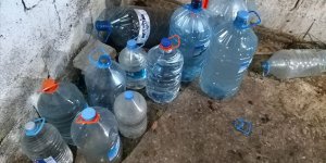 Adana'da 1055 litre sahte içki ele geçirildi!