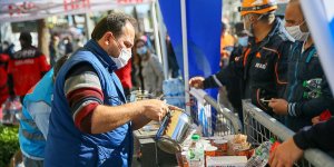 "Gelen tüm ayni bağışlar AFAD ve Bakanlık kanalıyla dağıtılmaktadır"