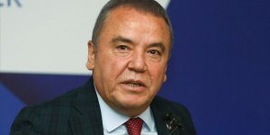 Kovid-19 tedavisi gören Muhittin Böcek normal servise alındı!