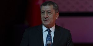 "Bu ülkenin çocuklarını dünyada akranlarıyla yarışacak noktaya getireceğimize inanıyorum"