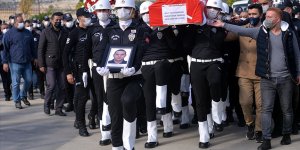 Mersin'de midibüsün devrilmesi sonucu şehit olan polis için tören düzenlendi