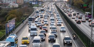 Sokağa çıkma kısıtlamasının ardından İstanbul'da yoğunluk gözlendi