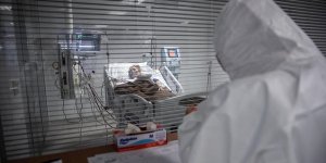 Son 24 saatte 12 bin 203 kişinin testi pozitif çıktı, 212 kişi hayatını kaybetti!