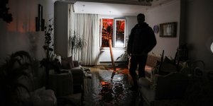 Büyükçekmece'de sağanak nedeniyle su baskını