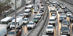 İstanbul'da trafik yoğunluğu yaşanıyor..