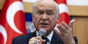 Bahçeli: Kabe fotoğrafının yere serilmesinin faillerinin öğrencilik, eğitim, ilim ve irfan gayesiyle hiçbir bağı yoktur