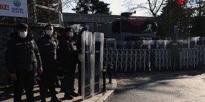 İstanbul Valiliği: Boğaziçi Üniversitesindeki gösterilerde gözaltına alınan 159 şüpheliden 102'si burada okumuyor