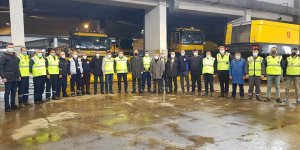 Esenboğa Havalimanı'na sorunsuz inen pilotlardan karla mücadele ekiplerine teşekkür