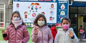 Yeni normalleşme süreciyle okullarda yüz yüze eğitime başlandı