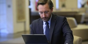 Fahrettin Altun, Samsun'da bir kadının eski eşi tarafından darbedilmesi olayının takipçisi olduklarını belirtti