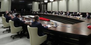 Kabine üyeleri 8 Mart Dünya Kadınlar Günü'nü kutladı
