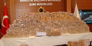 Akbıyık: Bu yıl 1 ton 380 kilogram eroin, 10 kilogram kokain ve 3,5 ton asit anhidrit ele geçirildi