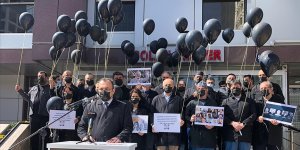 Sağlık çalışanları '14 Mart Tıp Bayramı'nda Kovid-19 nedeniyle hayatını kaybeden meslektaşlarını andı