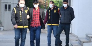 Adana'da emekli noteri dördüncü kez dolandırmak isterken yakalanan 5 zanlı tutuklandı