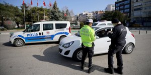 Kısıtlamalara uymayan 22 bin 810 kişi hakkında adli ya da idari işlem yapıldı