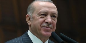 Erdoğan, AK Parti'nin sosyal medyadaki 1 Nisan şakasını paylaştı