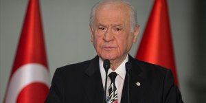 "Emekli amirallerin yayımladığı vesayetçi bildiriyi Milliyetçi Hareket Partisi nefretle lanetlemekte"
