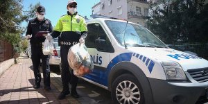 Salgınla mücadelenin gizli kahramanları: Polisler