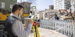 Çökme riski bulunan Açelya Apartmanı'nın bulunduğu bölge 24 saat lazer tarayıcılarla izleniyor