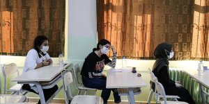 Liselerde yüz yüze ve uzaktan eğitime geçiş ve sınav süreciyle ilgili usul ve esaslar belli oldu