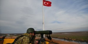 Türkiye'den Suriye'ye geçmeye çalışan PKK'lı terörist Akçakale sınırında yakalandı