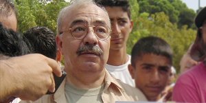 Gazeteci yazar Selahattin Duman İzmir'de hayatını kaybetti