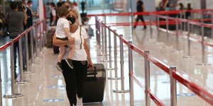Yurt içi uçuşlarda seyahat izin belgesi zorunlu olacağı bildirildi