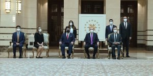 Büyükelçilerden Cumhurbaşkanı Erdoğan'a güven mektubu