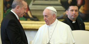 Cumhurbaşkanı Erdoğan Papa Fransuva ile telefonda görüştü