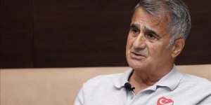 A Milli Takım Teknik Direktörü Şenol Güneş'ten özel açıklamalar