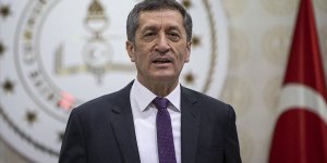 Selçuk: Okullarımız yeni eğitim-öğretim yılına kadar öğrencilerimiz için açık tutulacak
