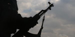 Terör örgütü PKK'dan kaçan terörist güvenlik güçlerine teslim oldu