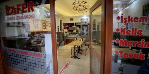 Restoran ve kafeler kademeli normalleşme kapsamında müşteri kabul etmeye başladı