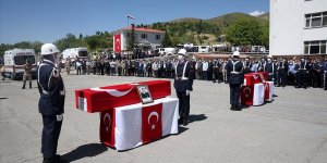 Bitlis'te şehitler uğurlandı!
