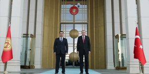 Kırgızistan Cumhurbaşkanı Caparov Türkiye'de..
