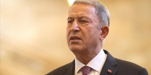 Bakan Akar: Afganistan'daki havalimanı ile ilgili temaslar sürecek
