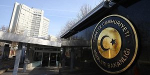 Libya'nın Tobruk kentinde Türk bayrağına yönelik çirkin eylemi kınıyoruz