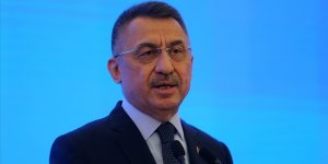 Cumhurbaşkanı Yardımcısı Oktay, 26. yılında Srebrenitsa Soykırımı kurbanlarını andı