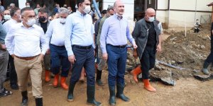 Bakanlar Soylu, Kurum ve Karaismailoğlu Rize'de afet bölgesindeki incelemelerini sürdürdü