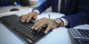 Memur, memur emeklisi ve kamu işçisinin gözü sözleşmelerde
