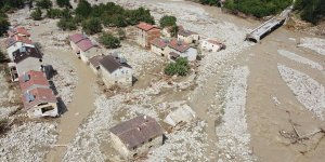 Sel felaketi nedeniyle 40 evin yıkıldığı Babaçay köyünün sakinleri yaşadıklarını anlattı