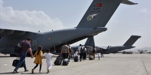 Dışişleri Bakanı Çavuşoğlu: Afganistan'dan 1404 kişiyi tahliye ettik