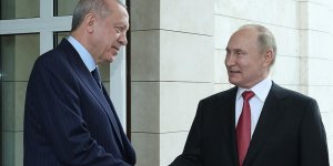 Erdoğan: Mevkidaşım Putin ile verimli bir görüşme gerçekleştirerek Soçi’den ayrıldık