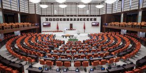 Yeni yasama yılının ilk dokunulmazlık fezlekeleri Mecliste