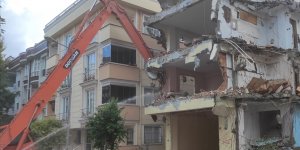 Binaların yıkım işlerini düzenleyen yönetmelik Resmi Gazete'de yayımlandı