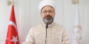 Erbaş: Peygamberimizin insanlığa sunduğu ahlaki örnekliği insanlık için kurtuluş yoludur