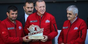 Cumhurbaşkanı Erdoğan: Özdemir Bayraktar'ın milletimize yaptığı eşsiz hizmetler asla unutulmayacak