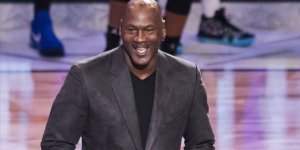Michael Jordan'ın spor ayakkabısı, rekor bedelle satıldı!