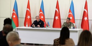 Bakan Akar: Uzatılan barış elinin, Ermenistan tarafından bir fırsat olarak değerlendirilmesini istiyoruz